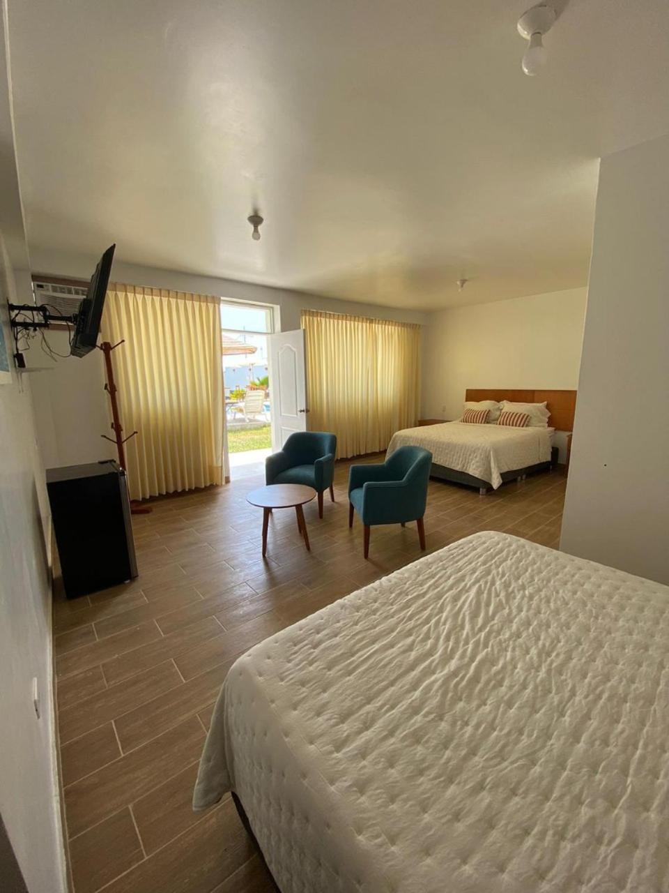 Prim Hotel Вичайито Экстерьер фото
