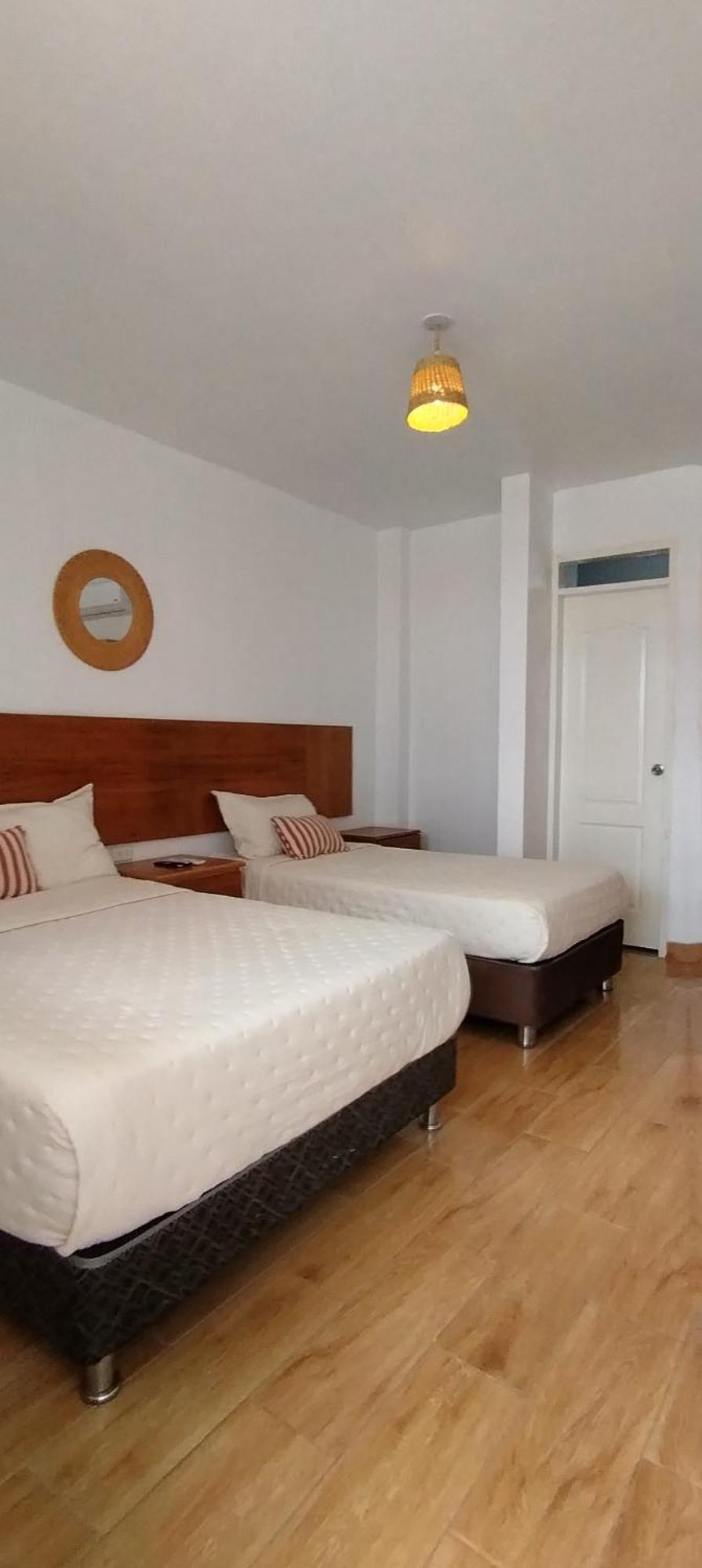 Prim Hotel Вичайито Экстерьер фото